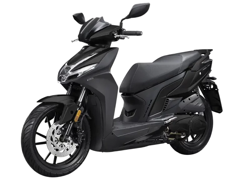 Petit scooter 125 citadin noir pour balade intemporelle chez Magntic-Scooter à La Rochelle